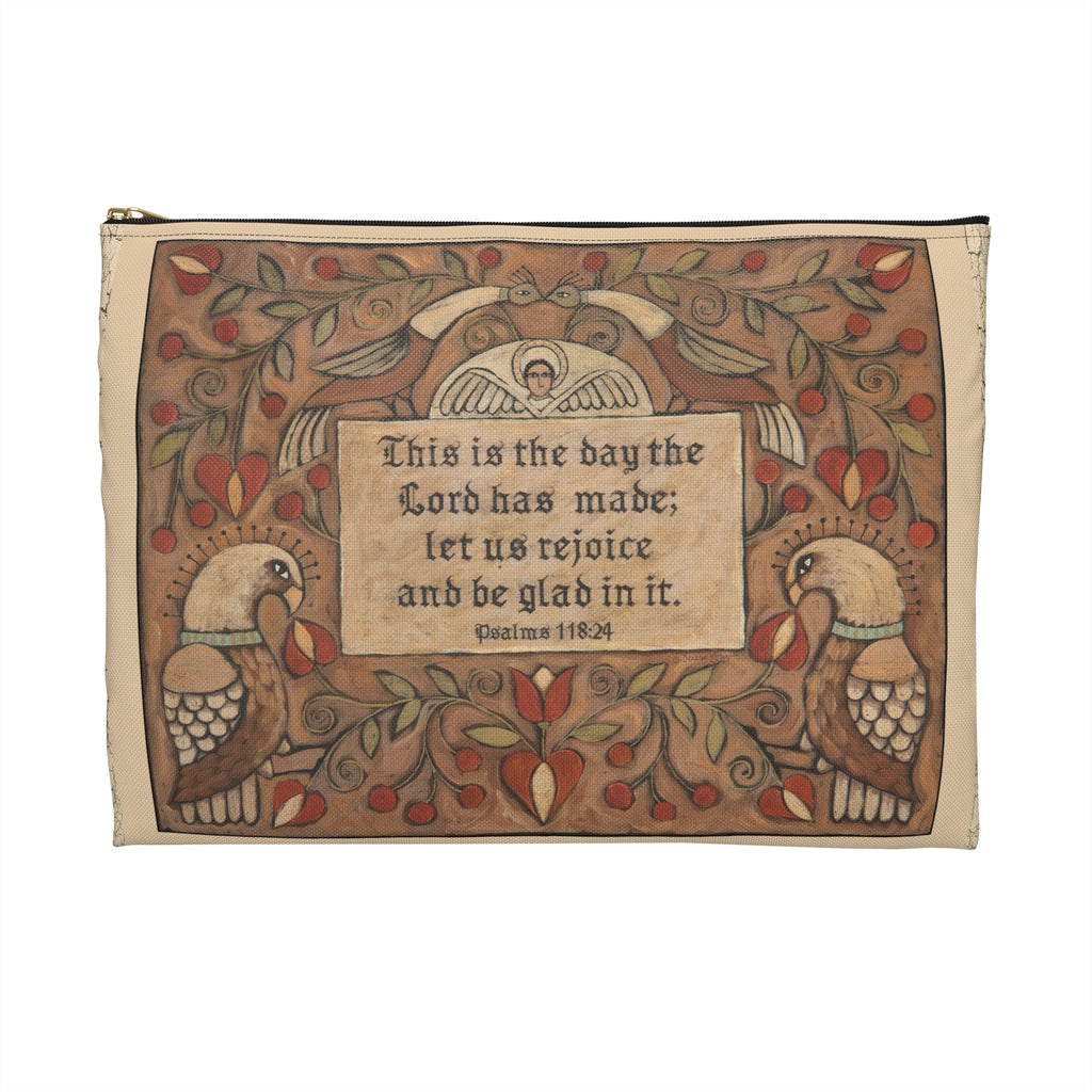 This is the Day Accessory Pouch