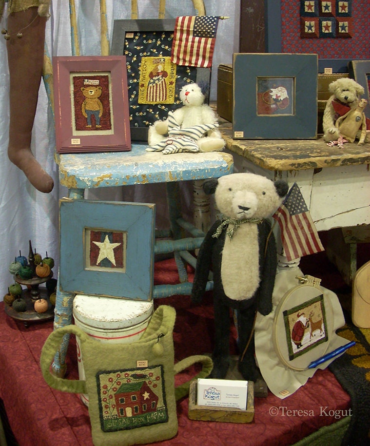 PN043 Ol' Saltbox Farm Punchneedle Pattern