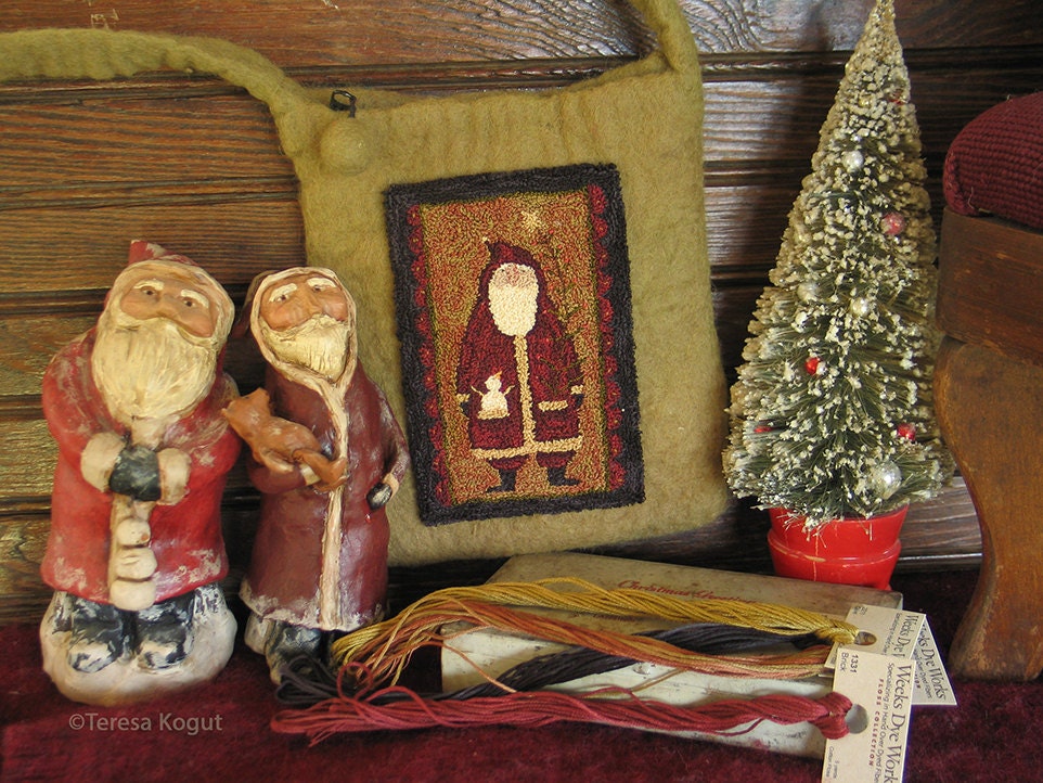 PN062 Primitive Santa Punchneedle Pattern