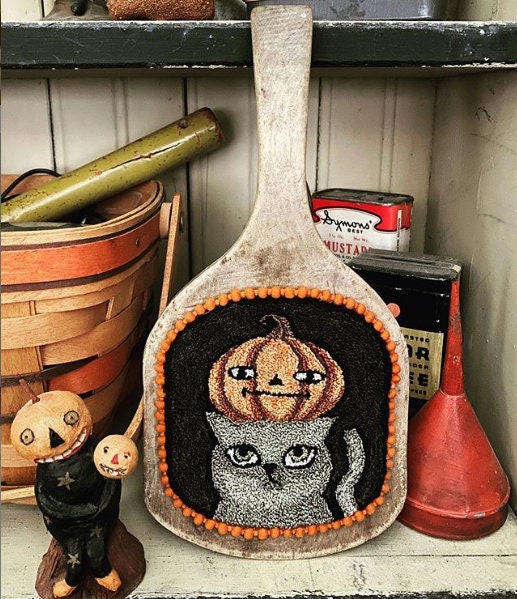 PN240 Snickers & Pickle Punchneedle Pattern