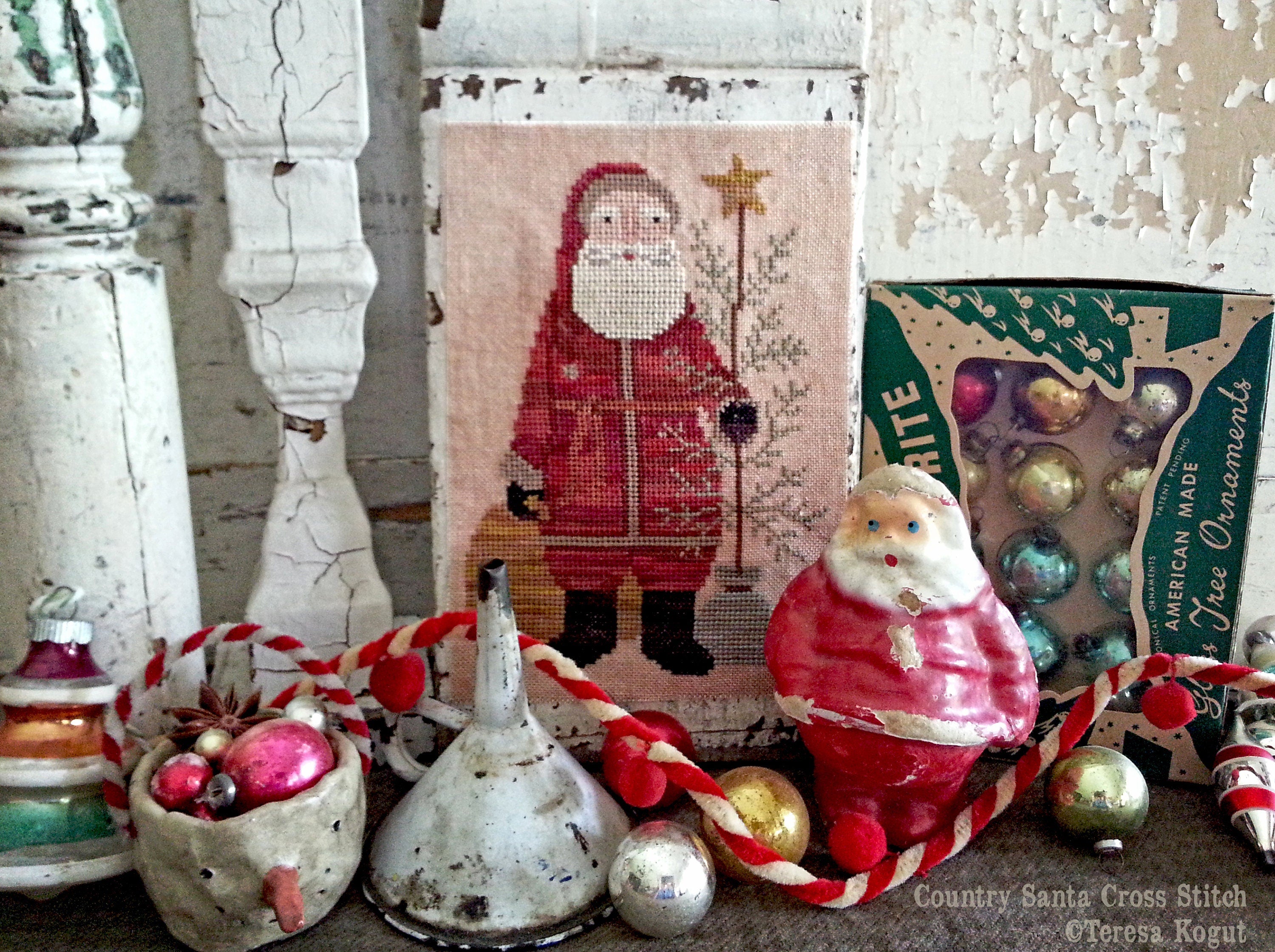 XS101 Country Santa Cross Stitch Chart PDF